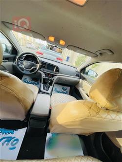 هیۆندای ئەلەنترا